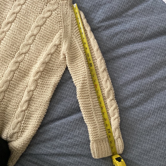 Big cozy fisherman’s sweater - Picture 3 of 7